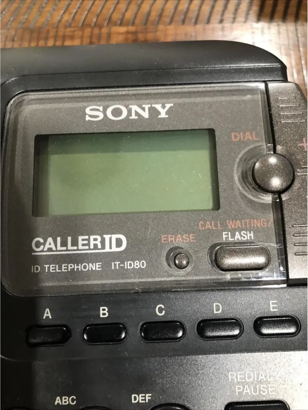 Sony IT-ID80 Caller ID Telephone. LCD Screen